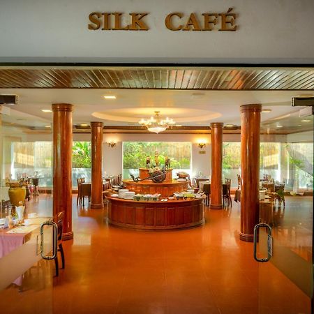 Silk D'Angkor Boutique Hotel Ciudad de Siem Riep Exterior foto