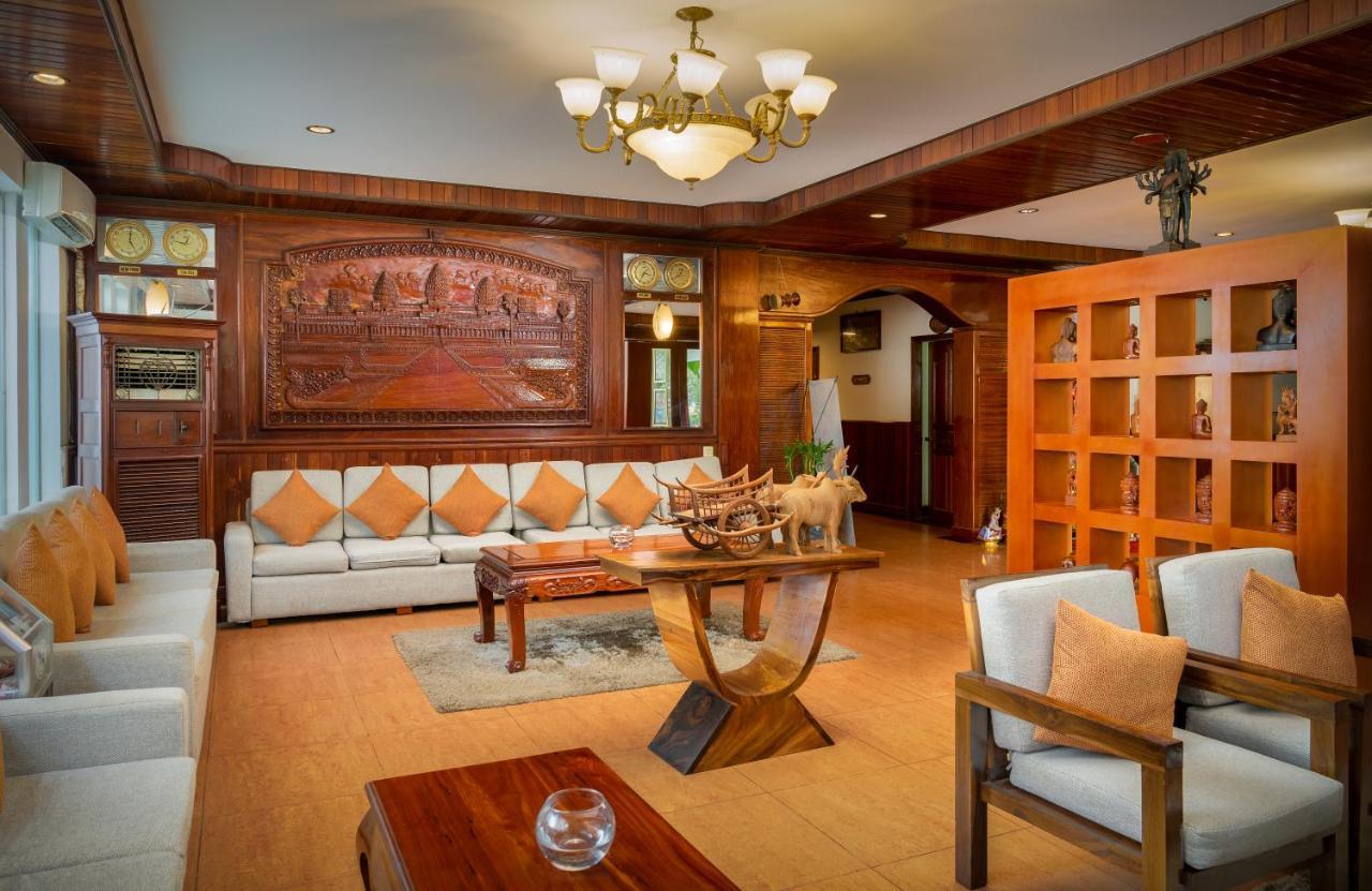 Silk D'Angkor Boutique Hotel Ciudad de Siem Riep Exterior foto
